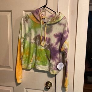 Jolie & Joy cropped tye dye hoodie size L